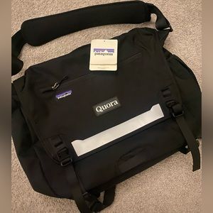 Patagonia Messenger Bag brand new with tags